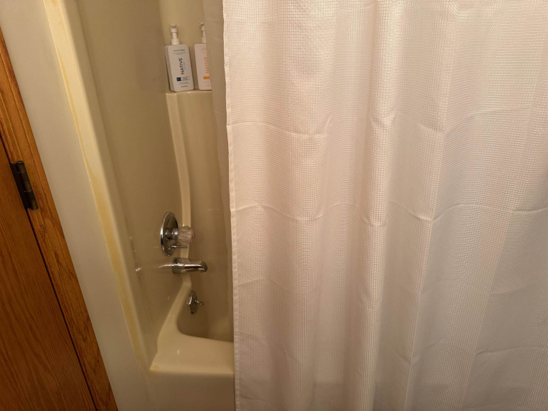 1401 N Heritage Drive Hastings, Nebraska 68901, 3 Bedrooms Bedrooms, ,4 BathroomsBathrooms,Residential,For Sale,1401 N Heritage Drive,20251337