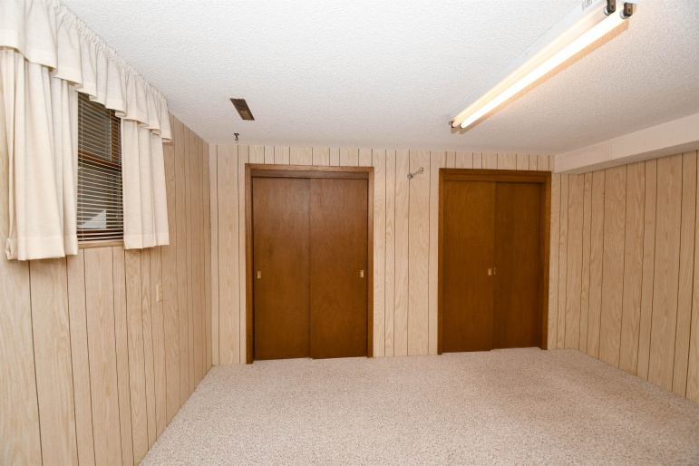 3615 13th Avenue Kearney, Nebraska 68845, 3 Bedrooms Bedrooms, ,2 BathroomsBathrooms,Residential,For Sale,3615 13th Avenue,20251333