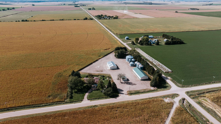 76395 420 Road Cozad, Nebraska 69130, 4 Bedrooms Bedrooms, ,2 BathroomsBathrooms,Residential,For Sale,76395 420 Road,20251342