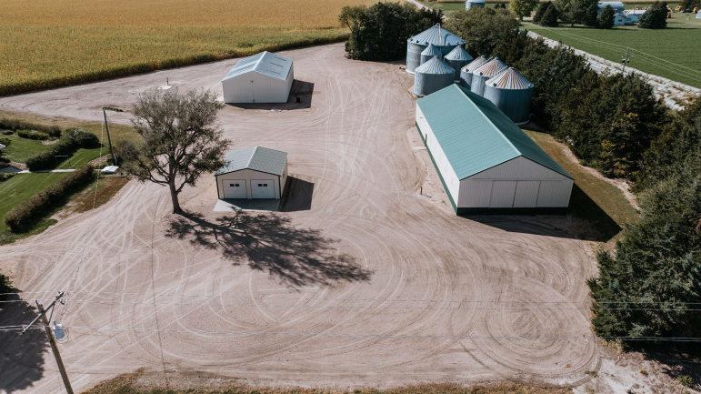 76395 420 Road Cozad, Nebraska 69130, 4 Bedrooms Bedrooms, ,2 BathroomsBathrooms,Residential,For Sale,76395 420 Road,20251342