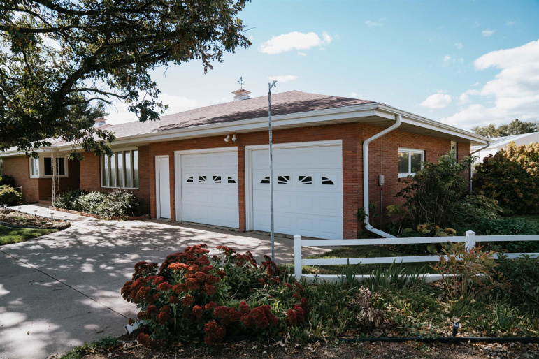 76395 420 Road Cozad, Nebraska 69130, 4 Bedrooms Bedrooms, ,2 BathroomsBathrooms,Residential,For Sale,76395 420 Road,20251342