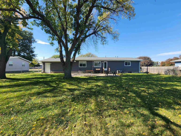 507 Pine Street Gibbon, Nebraska 68840, 3 Bedrooms Bedrooms, ,1 BathroomBathrooms,Residential,For Sale,507 Pine Street,20251341