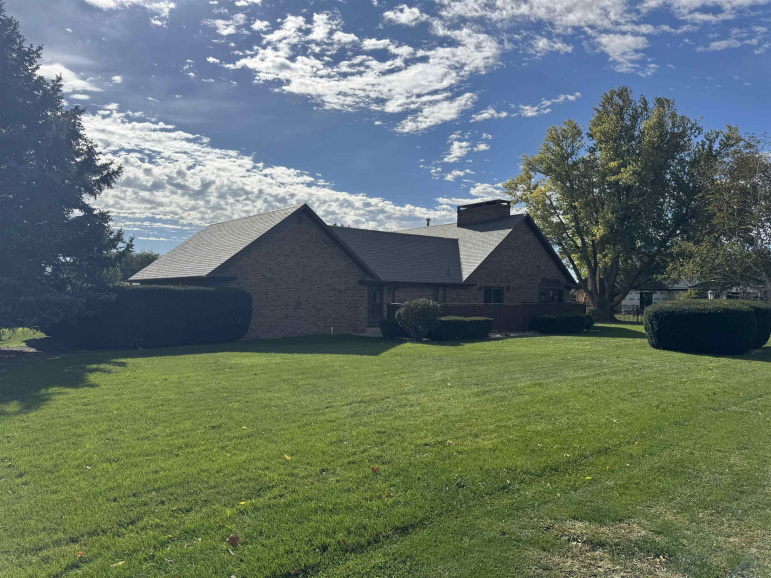 920 Highland Drive Hastings, Nebraska 68901, 3 Bedrooms Bedrooms, ,2 BathroomsBathrooms,Residential,For Sale,920 Highland Drive,20251374