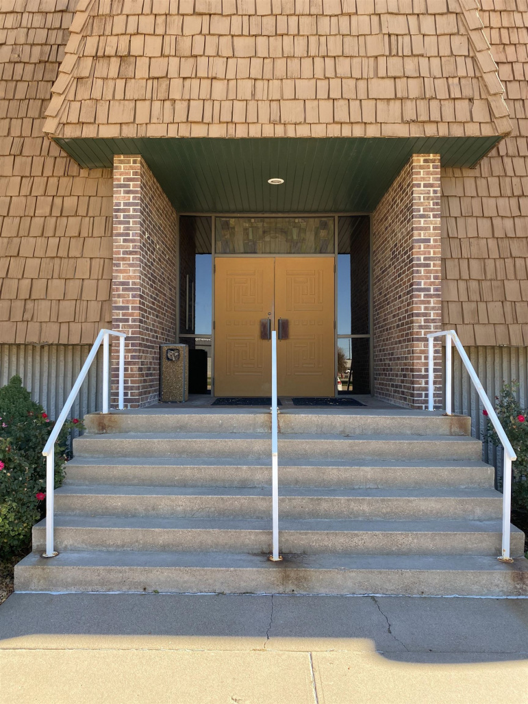 124 W 46th Street Kearney, Nebraska 68845, ,Commercial/industrial,For Sale,124 W 46th Street,20251384 124 W 46th Street Kearney, Nebraska 68845, ,Commercial/industrial,For Sale,124 W 46th Street,20251384