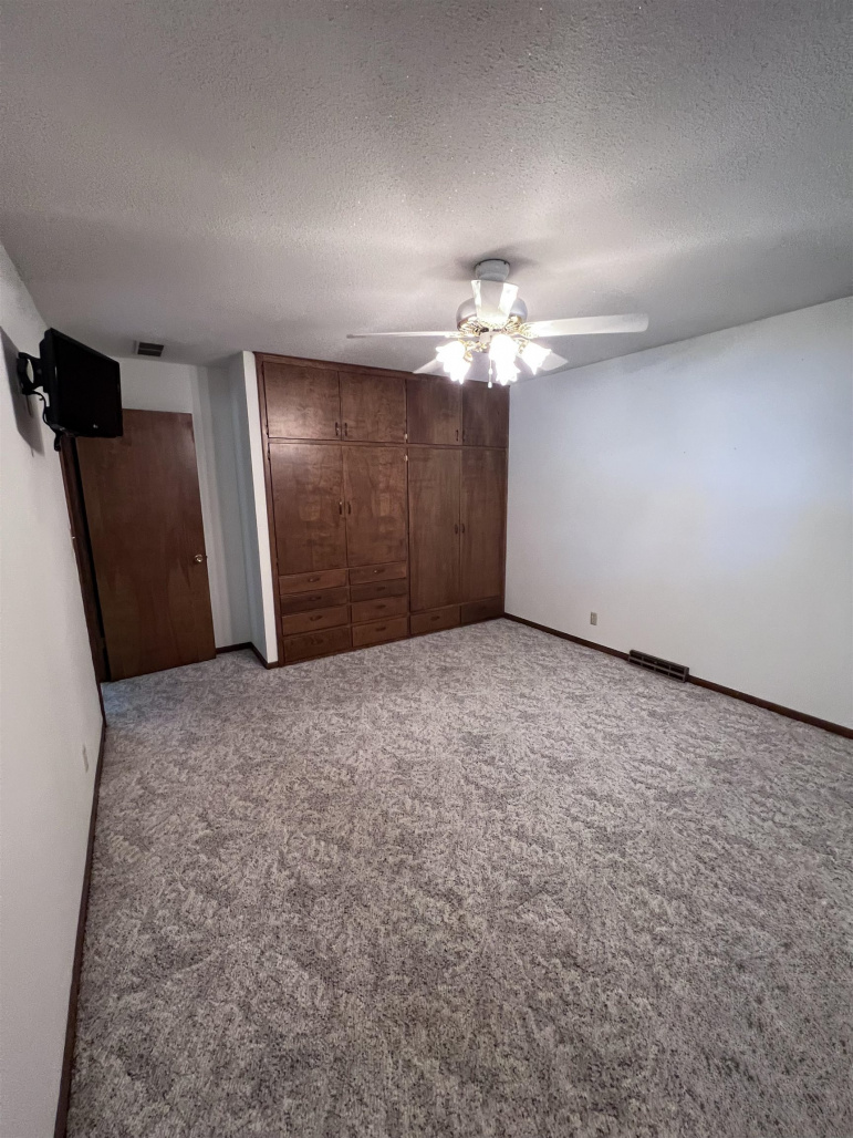 512 E 18th Street Cozad, Nebraska 60130-0000, 3 Bedrooms Bedrooms, ,2 BathroomsBathrooms,Residential,For Sale,512 E 18th Street,20251385 512 E 18th Street Cozad, Nebraska 60130-0000, 3 Bedrooms Bedrooms, ,2 BathroomsBathrooms,Residential,For Sale,512 E 18th Street,20251385