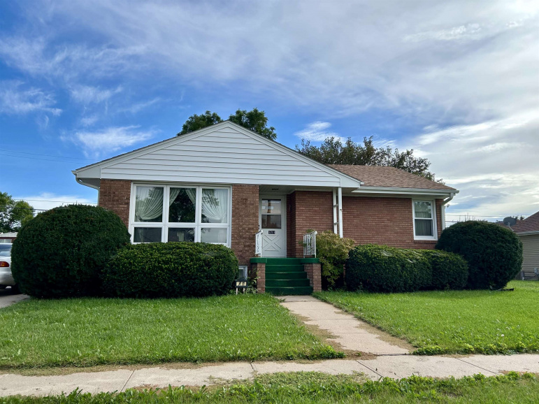1711 W 7th Street Hastings, Nebraska 68901, 2 Bedrooms Bedrooms, ,2 BathroomsBathrooms,Residential,For Sale,1711 W 7th Street,20251225