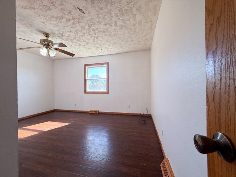 1107 W 15th Street Lexington, Nebraska 68850, 4 Bedrooms Bedrooms, ,2 BathroomsBathrooms,Residential,For Sale,1107 W 15th Street,20251398