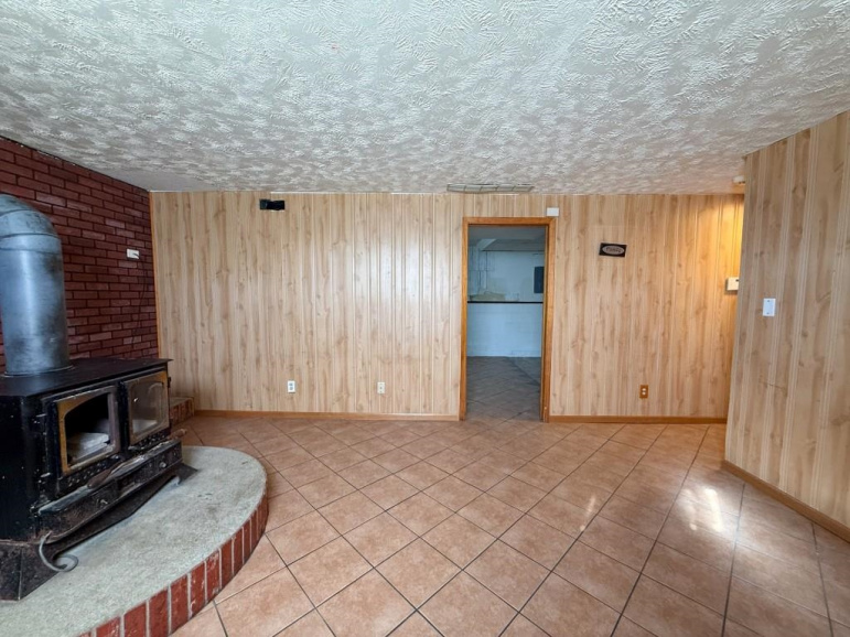 1107 W 15th Street Lexington, Nebraska 68850, 4 Bedrooms Bedrooms, ,2 BathroomsBathrooms,Residential,For Sale,1107 W 15th Street,20251398