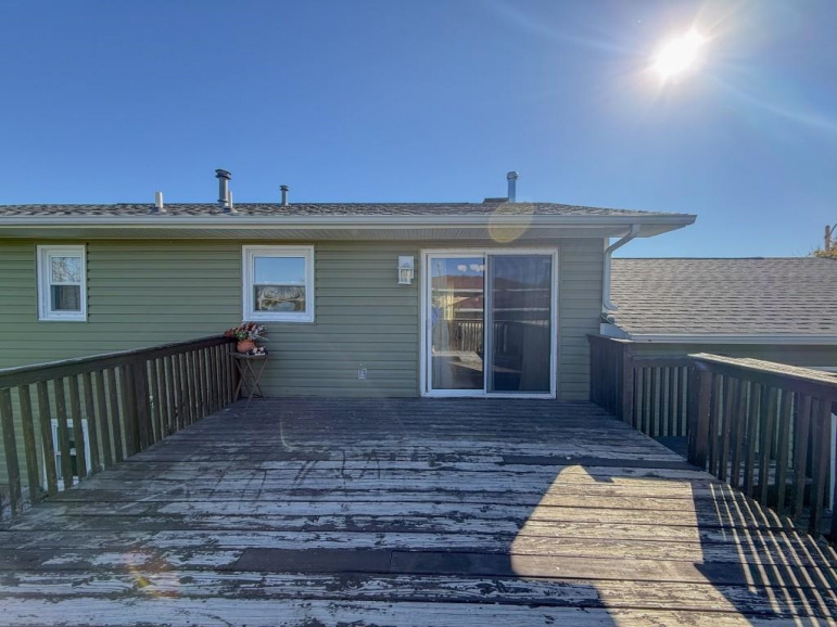 1107 W 15th Street Lexington, Nebraska 68850, 4 Bedrooms Bedrooms, ,2 BathroomsBathrooms,Residential,For Sale,1107 W 15th Street,20251398