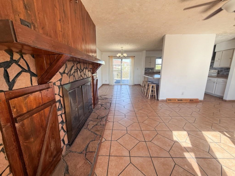 1107 W 15th Street Lexington, Nebraska 68850, 4 Bedrooms Bedrooms, ,2 BathroomsBathrooms,Residential,For Sale,1107 W 15th Street,20251398