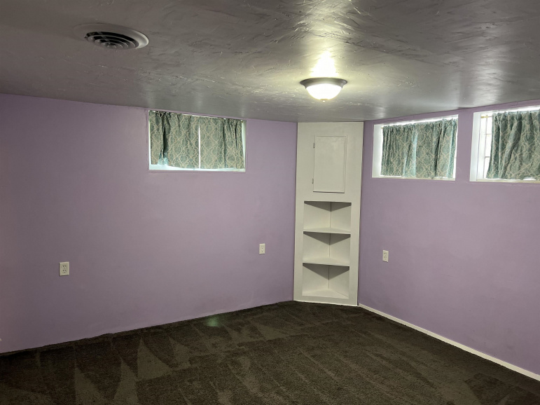 402 13th Street Gothenburg, Nebraska 69138, 4 Bedrooms Bedrooms, ,1 BathroomBathrooms,Residential,For Sale,402 13th Street,20251419