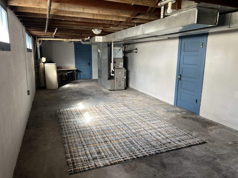 402 13th Street Gothenburg, Nebraska 69138, 4 Bedrooms Bedrooms, ,1 BathroomBathrooms,Residential,For Sale,402 13th Street,20251419