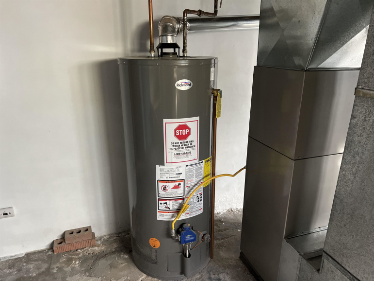 402 13th Street Gothenburg, Nebraska 69138, 4 Bedrooms Bedrooms, ,1 BathroomBathrooms,Residential,For Sale,402 13th Street,20251419