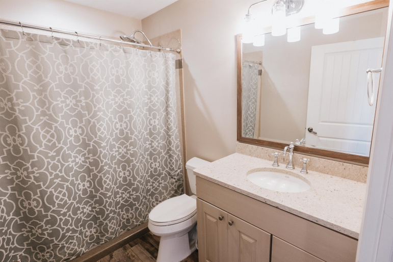 56 North Point Drive 13 Johnson Lake, Nebraska 68937, 4 Bedrooms Bedrooms, ,2 BathroomsBathrooms,Residential,For Sale,56 North Point Drive 13,20251428