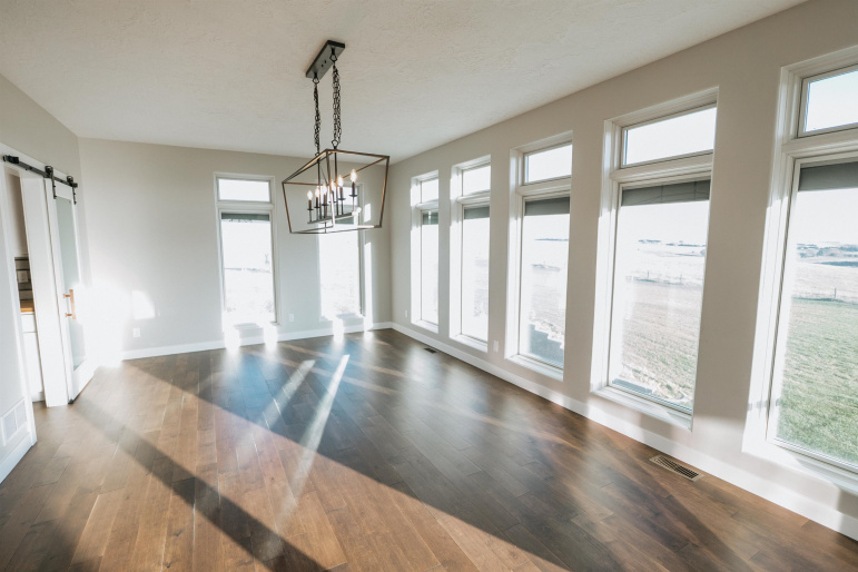 42030 Nebraska 18 Elwood, Nebraska 68937, 6 Bedrooms Bedrooms, ,5 BathroomsBathrooms,Residential,For Sale,42030 Nebraska 18,20251429