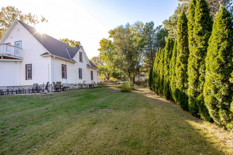 41 S Montgomery Street Nelson, Nebraska 68961, 4 Bedrooms Bedrooms, ,2 BathroomsBathrooms,Residential,For Sale,41 S Montgomery Street,20251441