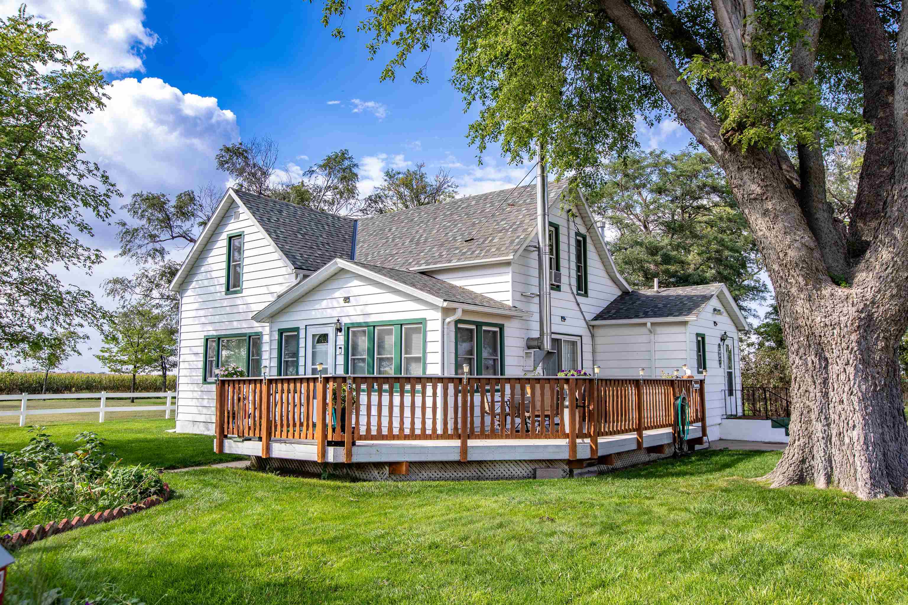 846 20 Road Axtell, Nebraska 68924, 4 Bedrooms Bedrooms, ,1 BathroomBathrooms,Residential,For Sale,846 20 Road,20251455