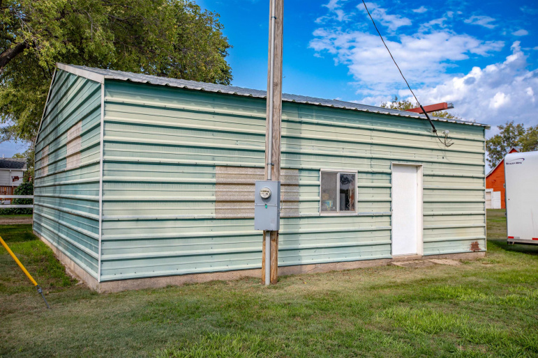 TBD 20 Road Axtell, Nebraska 68924, ,Land,For Sale,TBD 20 Road,20251456