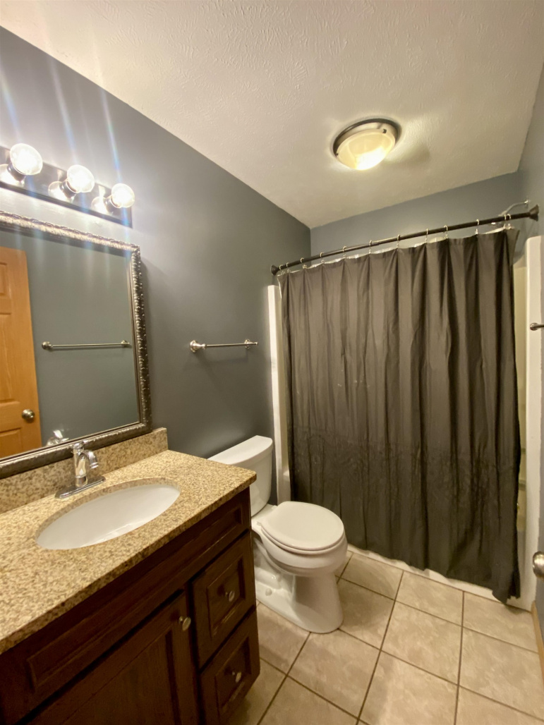 1728 E 46th Street Place Kearney, Nebraska 68847, 5 Bedrooms Bedrooms, ,3 BathroomsBathrooms,Residential,For Sale,1728 E 46th Street Place,20251469