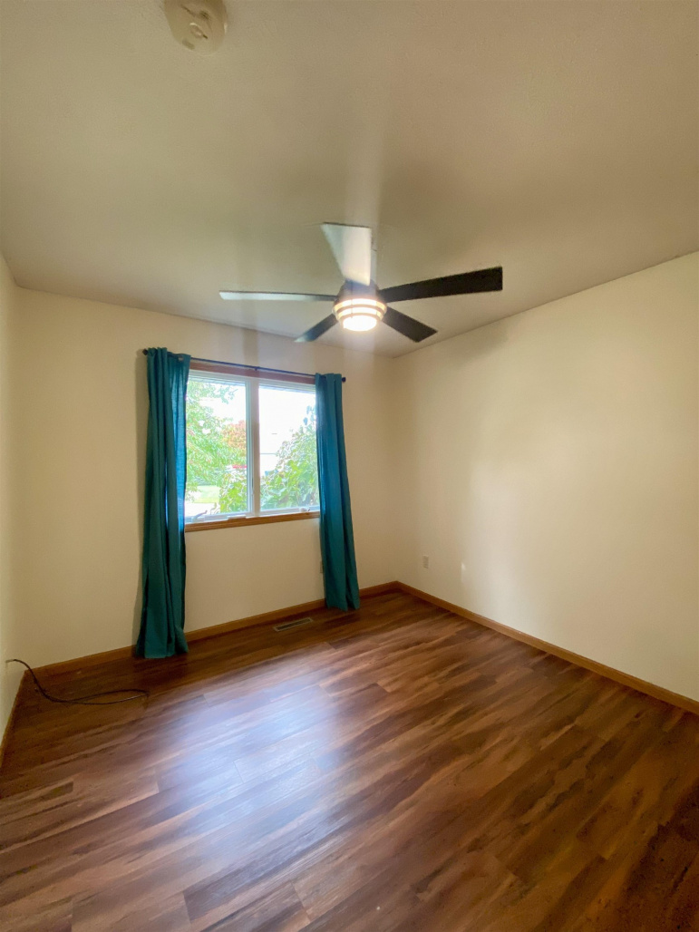 1728 E 46th Street Place Kearney, Nebraska 68847, 5 Bedrooms Bedrooms, ,3 BathroomsBathrooms,Residential,For Sale,1728 E 46th Street Place,20251469