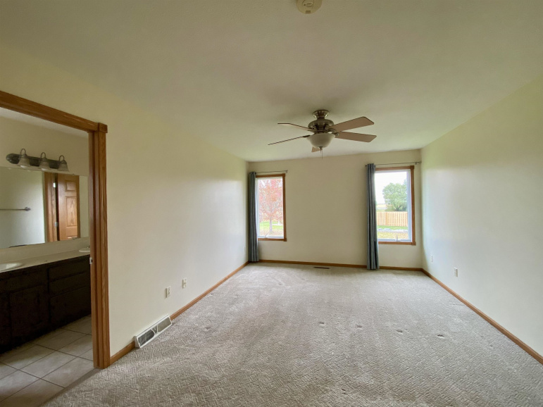 1728 E 46th Street Place Kearney, Nebraska 68847, 5 Bedrooms Bedrooms, ,3 BathroomsBathrooms,Residential,For Sale,1728 E 46th Street Place,20251469