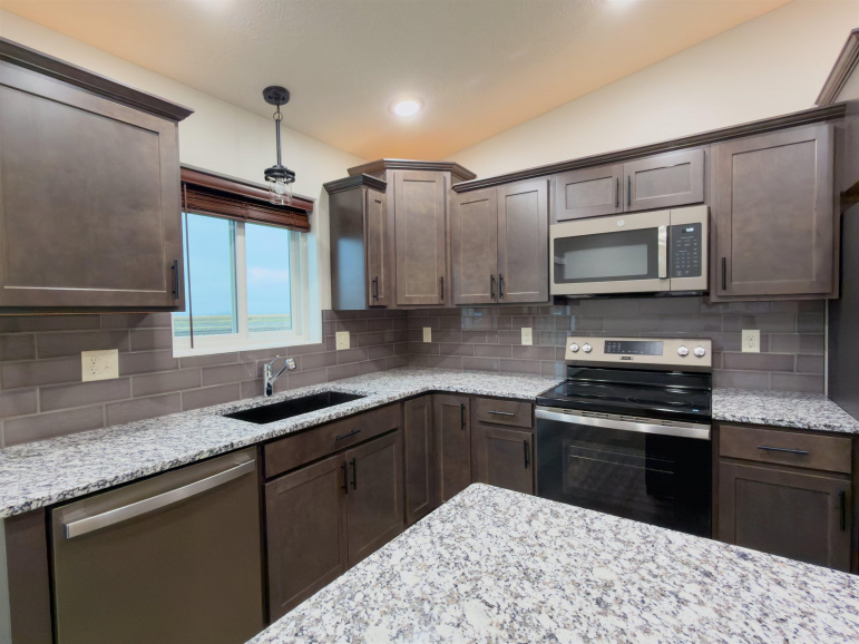 2208 E 41st Street Kearney, Nebraska 68847, 3 Bedrooms Bedrooms, ,2 BathroomsBathrooms,Residential,For Sale,2208 E 41st Street,20251464