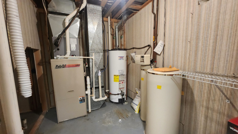 2411 F Avenue Gothenburg, Nebraska 69138, 2 Bedrooms Bedrooms, ,3 BathroomsBathrooms,Residential,For Sale,2411 F Avenue,20251475