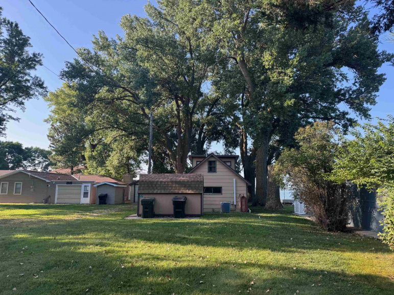 22 Kirby Point Drive 2 Johnson Lake, Nebraska 68937, 1 Bedroom Bedrooms, ,1 BathroomBathrooms,Residential,For Sale,22 Kirby Point Drive 2,20251483