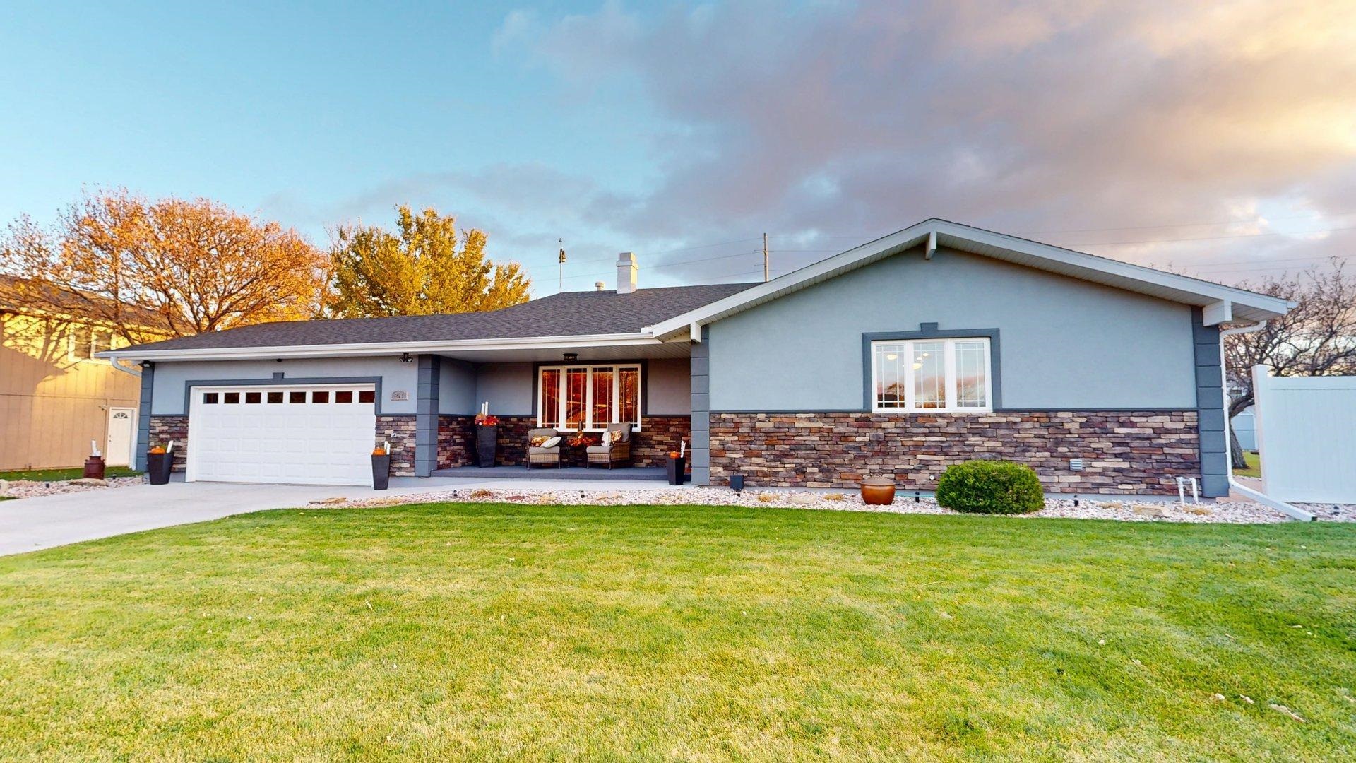 208 Apache Drive Lexington, Nebraska 68850, 4 Bedrooms Bedrooms, ,3 BathroomsBathrooms,Residential,For Sale,208 Apache Drive,20251487