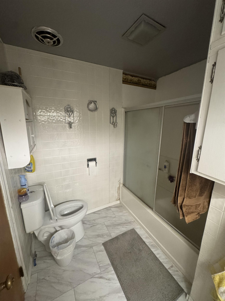 1709 Cleveland Street Lexington, Nebraska 68850, 3 Bedrooms Bedrooms, ,1 BathroomBathrooms,Residential,For Sale,1709 Cleveland Street,20251486