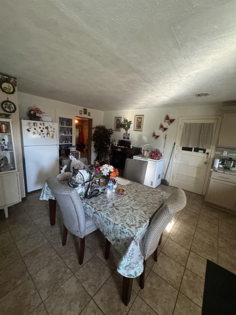 1709 Cleveland Street Lexington, Nebraska 68850, 3 Bedrooms Bedrooms, ,1 BathroomBathrooms,Residential,For Sale,1709 Cleveland Street,20251486