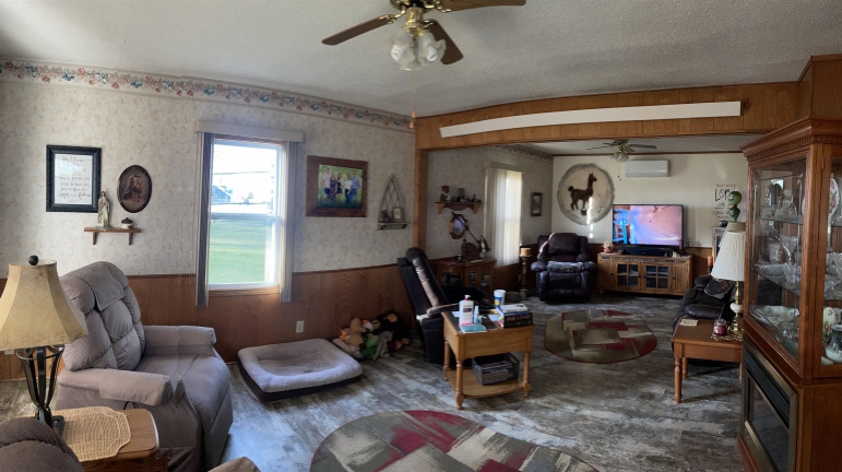 41995 759 Road Cozad, Nebraska 69130-0000, 4 Bedrooms Bedrooms, ,2 BathroomsBathrooms,Residential,For Sale,41995 759 Road,20251500