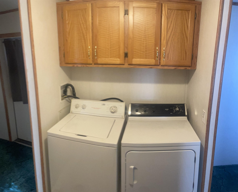 41995 759 Road Cozad, Nebraska 69130-0000, 4 Bedrooms Bedrooms, ,2 BathroomsBathrooms,Residential,For Sale,41995 759 Road,20251500