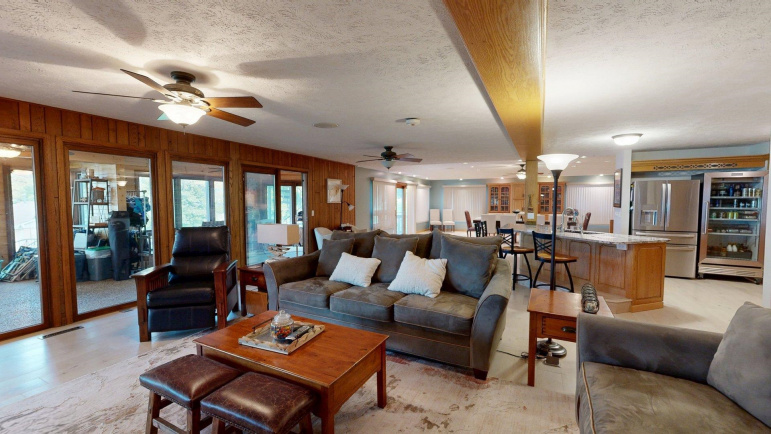 33 Mallard Cove Drive 19A Johnson Lake, Nebraska 68937, 4 Bedrooms Bedrooms, ,5 BathroomsBathrooms,Residential,For Sale,33 Mallard Cove Drive 19A,20251067