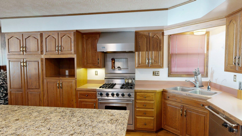 4 Perch Bay Drive 6 Johnson Lake, Nebraska 68937, 3 Bedrooms Bedrooms, ,2 BathroomsBathrooms,Residential,For Sale,4 Perch Bay Drive 6,20251539