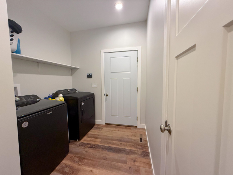 120 Revere Circle Lexington, Nebraska 68850, 3 Bedrooms Bedrooms, ,2 BathroomsBathrooms,Residential,For Sale,120 Revere Circle,20251552