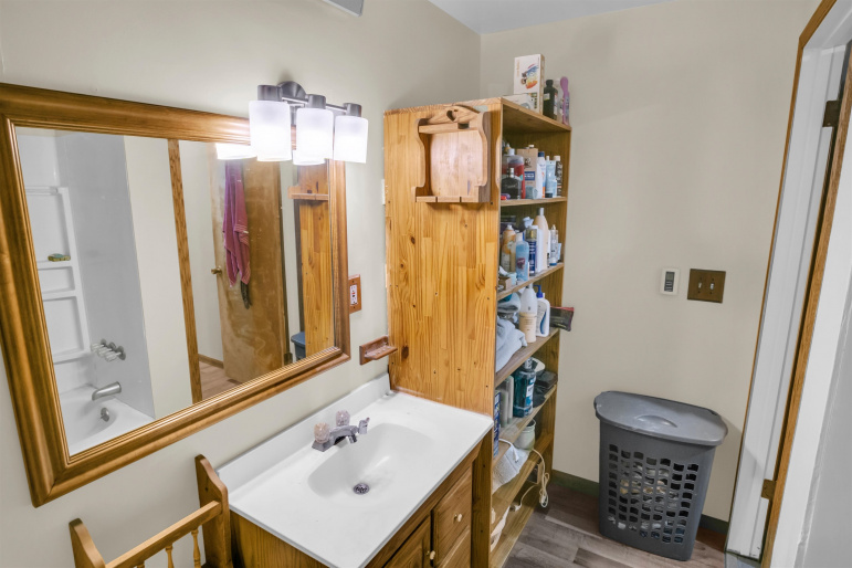 44448 796 Road Broken Bow, Nebraska 68822, 2 Bedrooms Bedrooms, ,1 BathroomBathrooms,Residential,For Sale,44448 796 Road,20251554