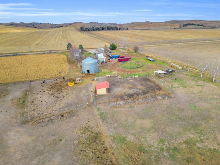 44448 796 Road Broken Bow, Nebraska 68822, 2 Bedrooms Bedrooms, ,1 BathroomBathrooms,Residential,For Sale,44448 796 Road,20251554