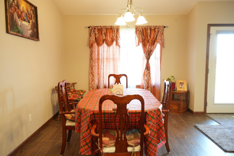 1700 Independence Avenue Lexington, Nebraska 68850, 3 Bedrooms Bedrooms, ,2 BathroomsBathrooms,Residential,For Sale,1700 Independence Avenue,20251565