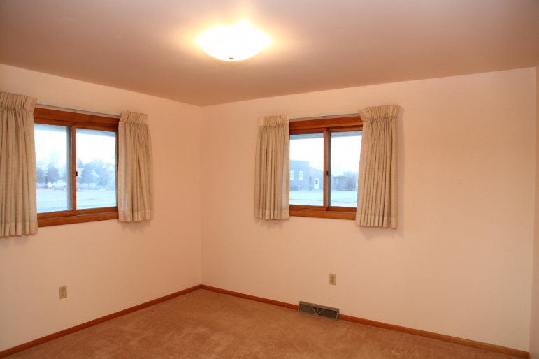 406 N Clay Street Eustis, Nebraska 69028, 3 Bedrooms Bedrooms, ,2 BathroomsBathrooms,Residential,For Sale,406 N Clay Street,20251573