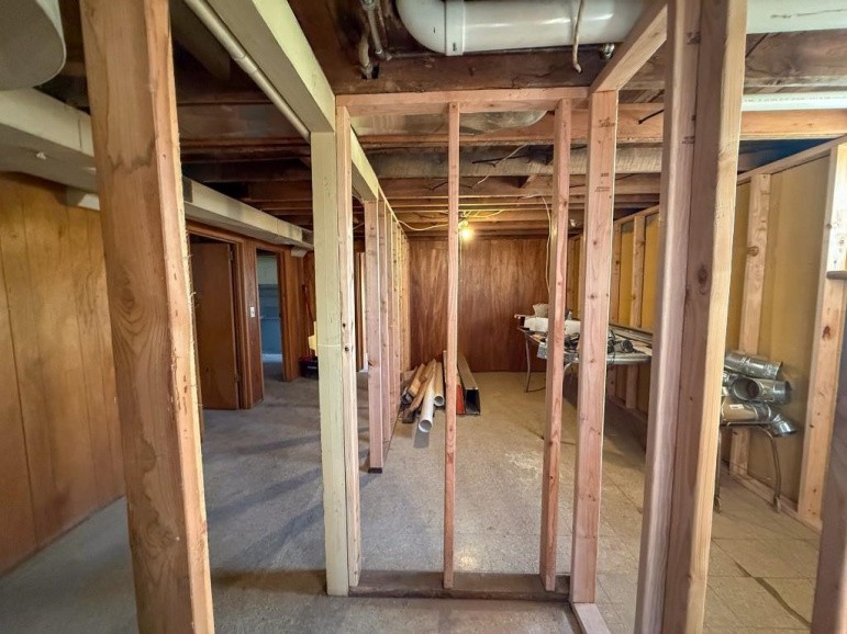 509 E 13th Street Lexington, Nebraska 68850, 3 Bedrooms Bedrooms, ,1 BathroomBathrooms,Residential,For Sale,509 E 13th Street,20251588