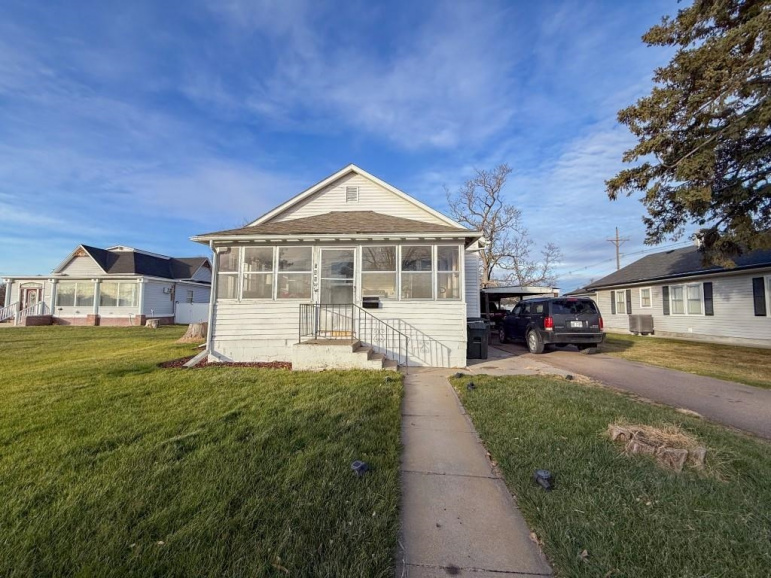 509 E 13th Street Lexington, Nebraska 68850, 3 Bedrooms Bedrooms, ,1 BathroomBathrooms,Residential,For Sale,509 E 13th Street,20251588