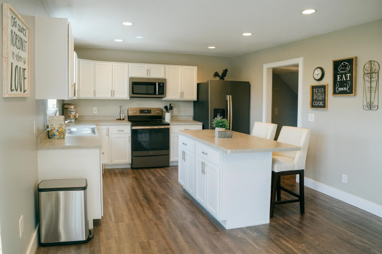 807 Truman Drive Lexington, Nebraska 68850, 5 Bedrooms Bedrooms, ,4 BathroomsBathrooms,Residential,For Sale,807 Truman Drive,20251597