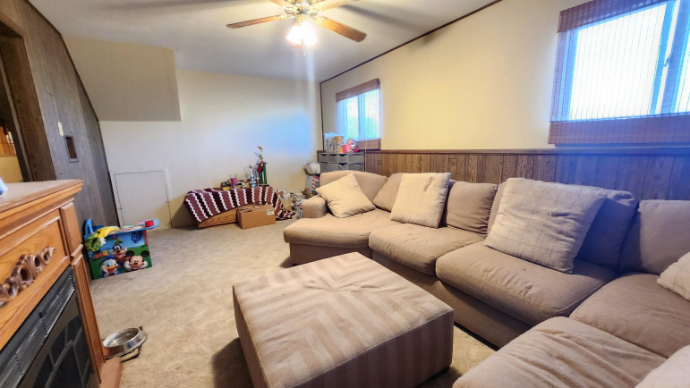 2218 L Avenue Gothenburg, Nebraska 69138, 3 Bedrooms Bedrooms, ,1 BathroomBathrooms,Residential,For Sale,2218 L Avenue,20250599