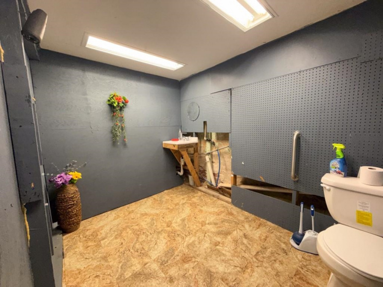 517 N Washington Street Lexington, Nebraska 68850, ,Commercial/industrial,For Sale,517 N Washington Street,20251624