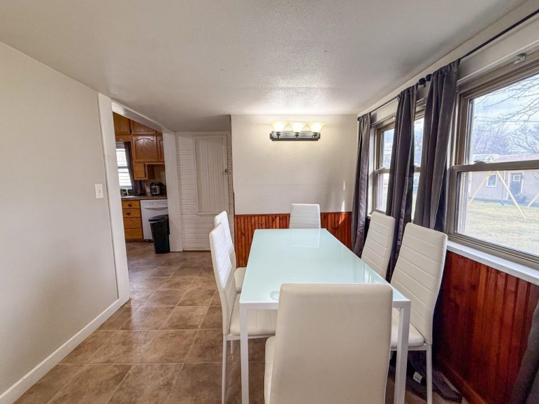 1615 B Avenue Gothenburg, Nebraska 69138, 3 Bedrooms Bedrooms, ,1 BathroomBathrooms,Residential,For Sale,1615 B Avenue,20251638