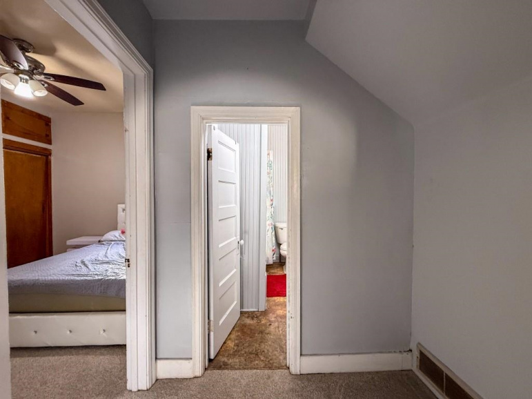 1615 B Avenue Gothenburg, Nebraska 69138, 3 Bedrooms Bedrooms, ,1 BathroomBathrooms,Residential,For Sale,1615 B Avenue,20251638