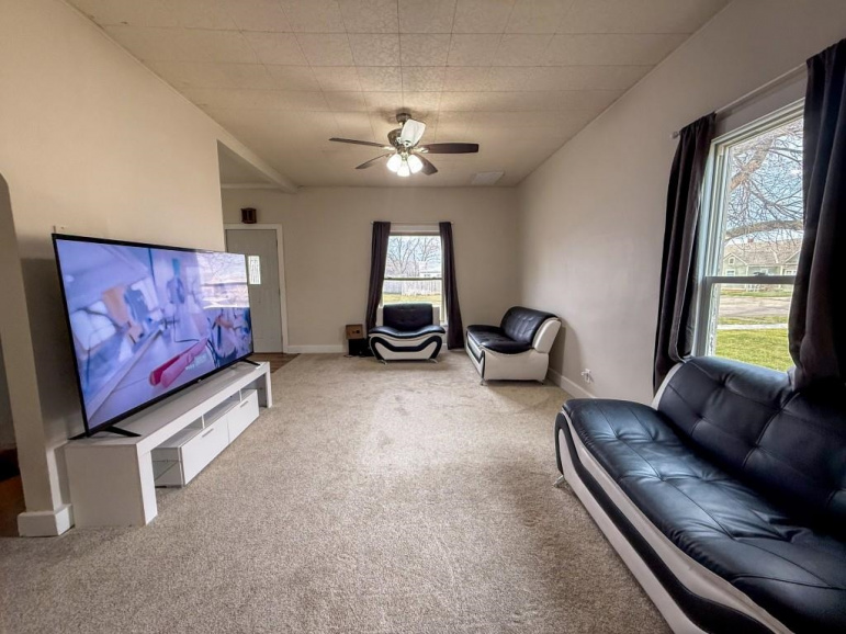 1615 B Avenue Gothenburg, Nebraska 69138, 3 Bedrooms Bedrooms, ,1 BathroomBathrooms,Residential,For Sale,1615 B Avenue,20251638