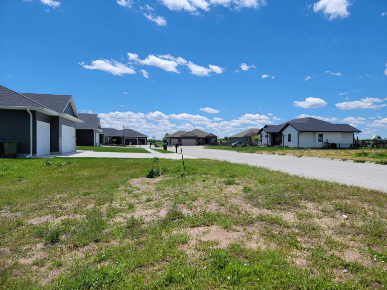 L9 B2 S Avenue Kearney, Nebraska 68847, ,Land,For Sale,L9 B2 S Avenue,20240646