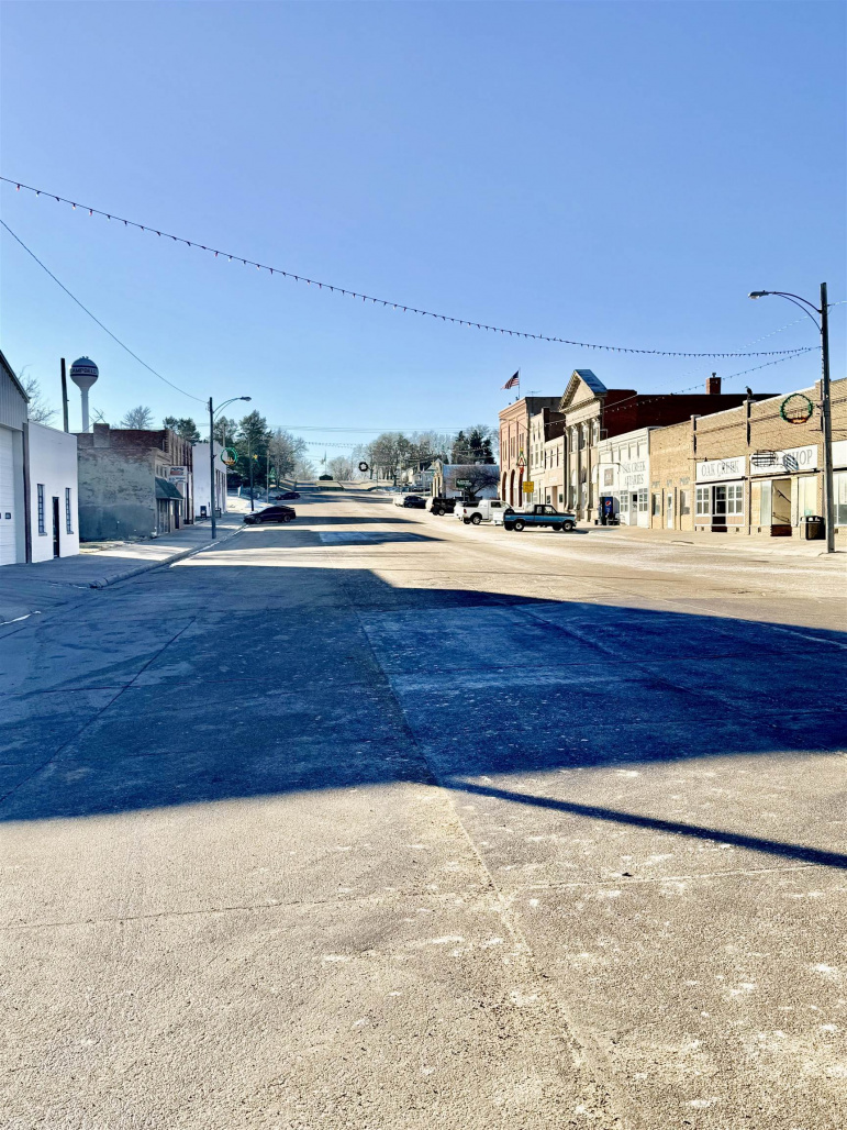 754 Broad Street Campbell, Nebraska 68932, ,Commercial/industrial,For Sale,754 Broad Street,20251656